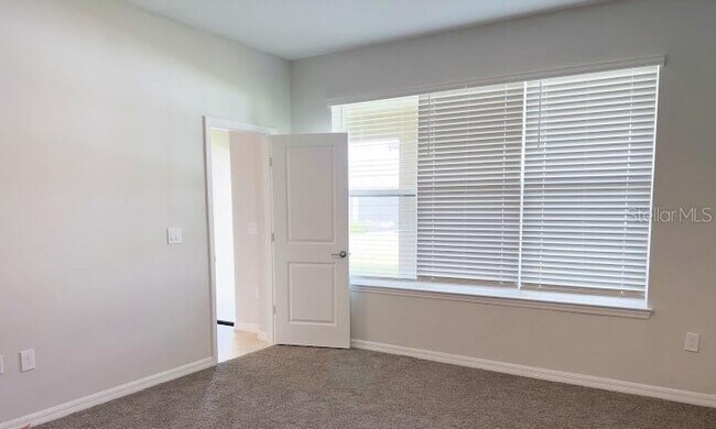 Building Photo - 1980 Goblet Cv St