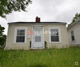 Building Photo - Charming 2 Bedroom, 1 Bath Home – Refinish...