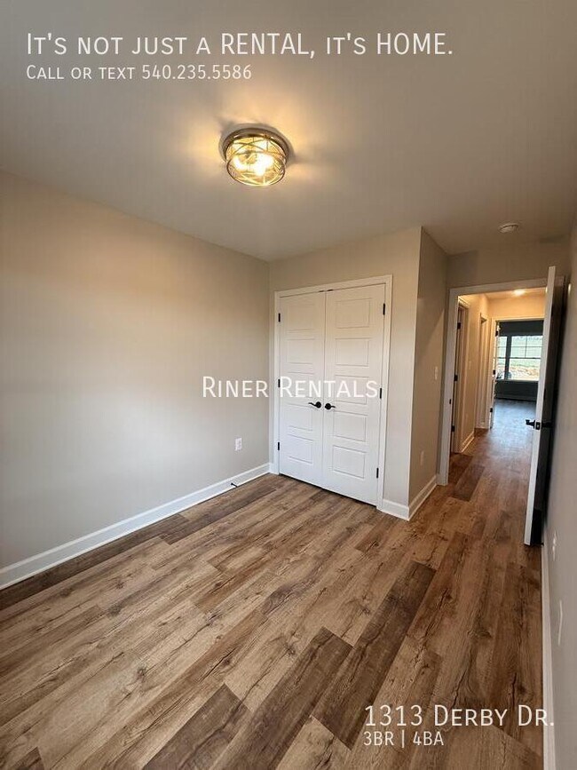 Building Photo - 1313 Derby Dr