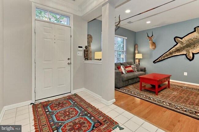 Building Photo - 265 Medlock Ln