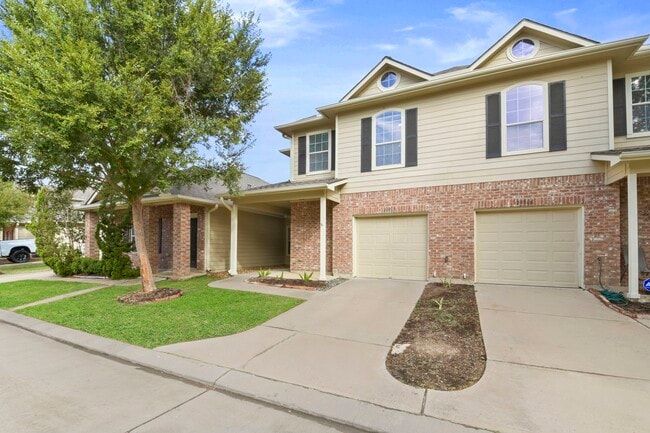 Building Photo - 20910 Sun Creek Dr