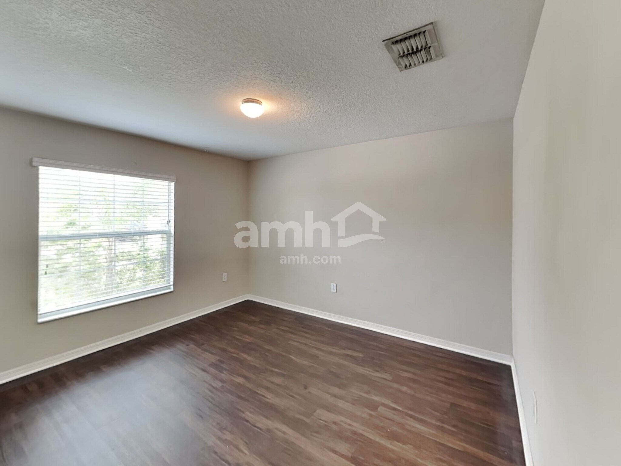 Building Photo - 10504 Fuzzy Cattail St