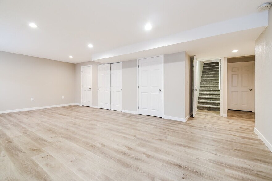 Building Photo - 3406 Luge Ln