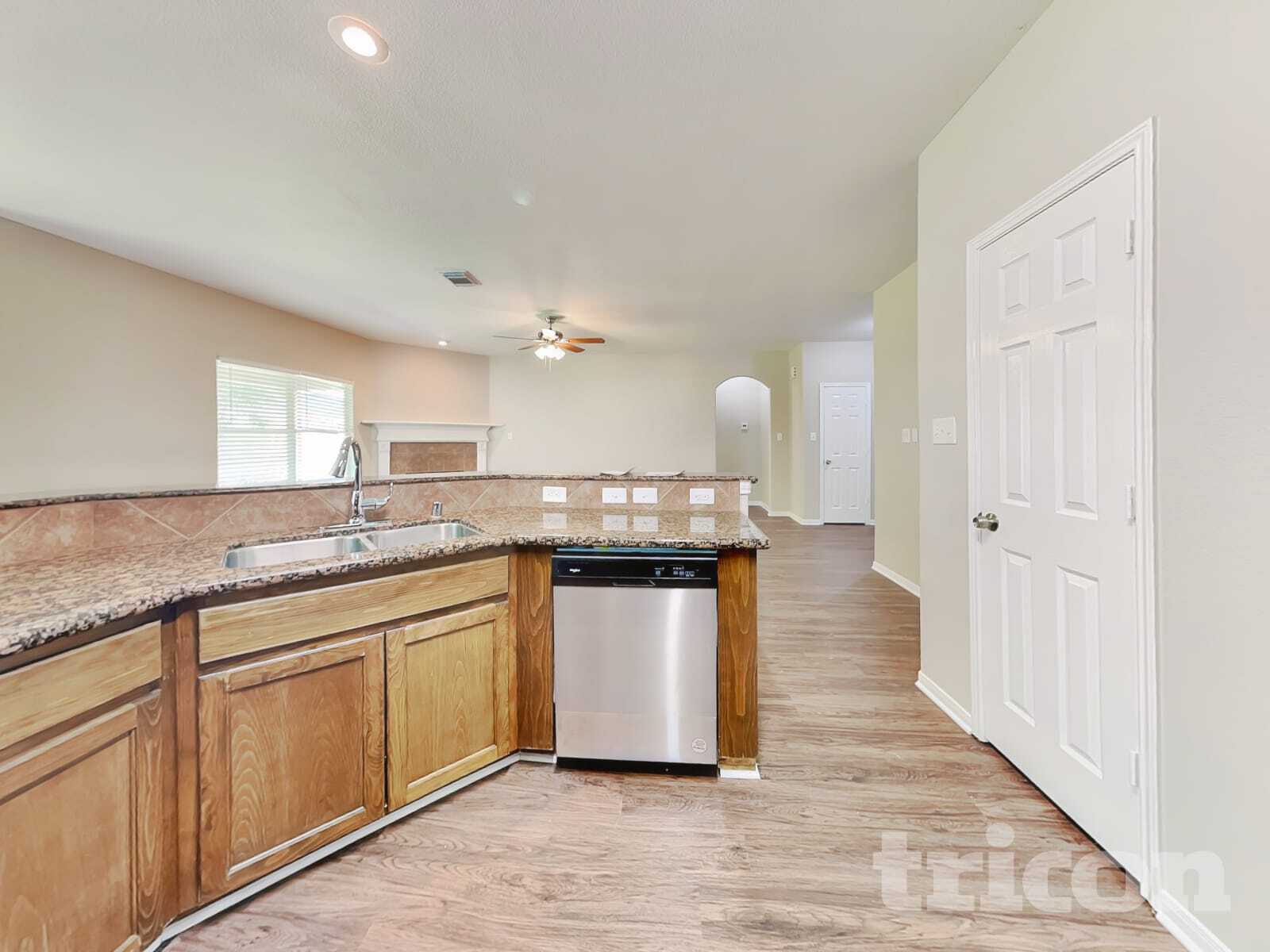 Building Photo - 3126 Lake Breeze Ln