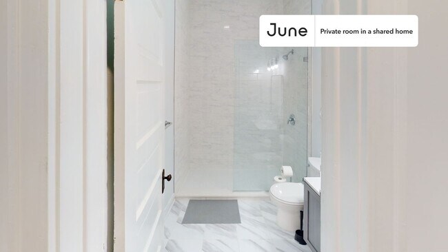 Building Photo - Room in Shared 4 bed/2 bath home