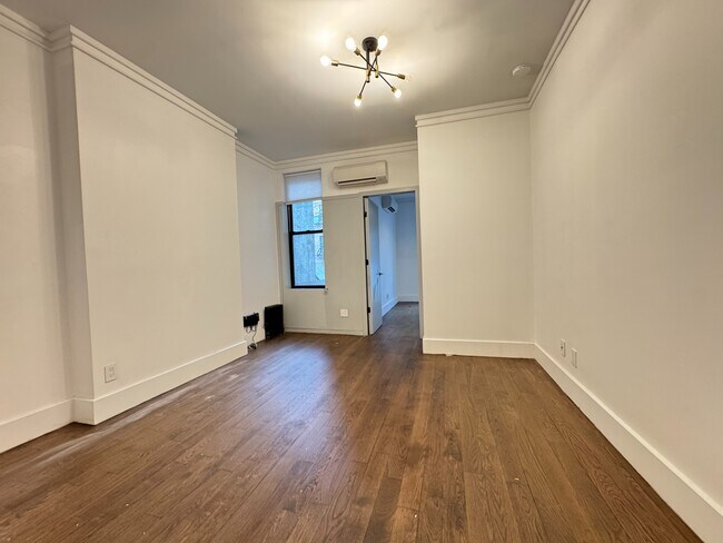 Building Photo - 63 3rd Pl
