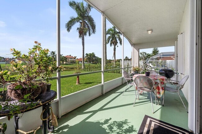 Building Photo - 3665 Miramontes Cir