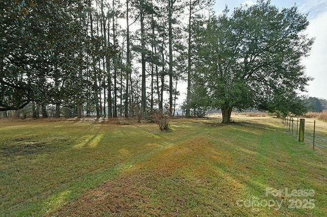 Building Photo - 1850 Landis Hwy