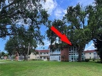 Building Photo - 50 Woodland Dr