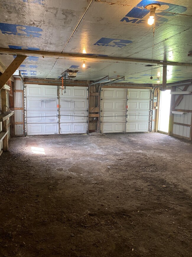 Building Photo - 1625 PA-307