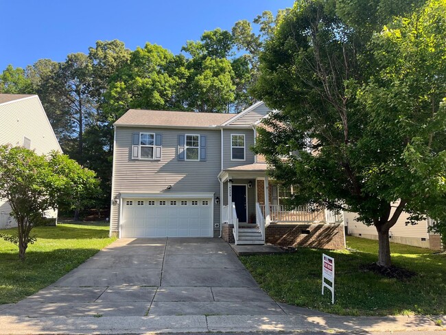 Building Photo - Spacious 2 Story Home In Raleigh, Availabl...