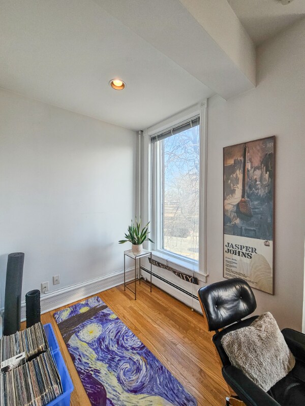 Building Photo - 1808 N Clark St