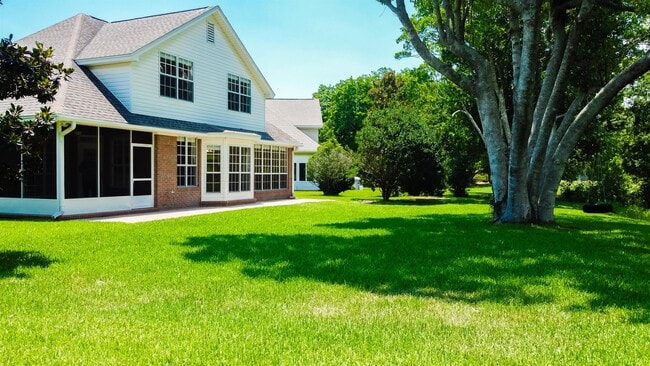 Building Photo - 4485 Turnberry Pl