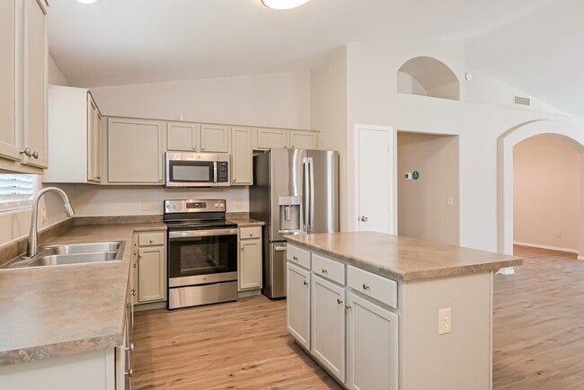 Building Photo - 4360 E Mesquite Desert Trail