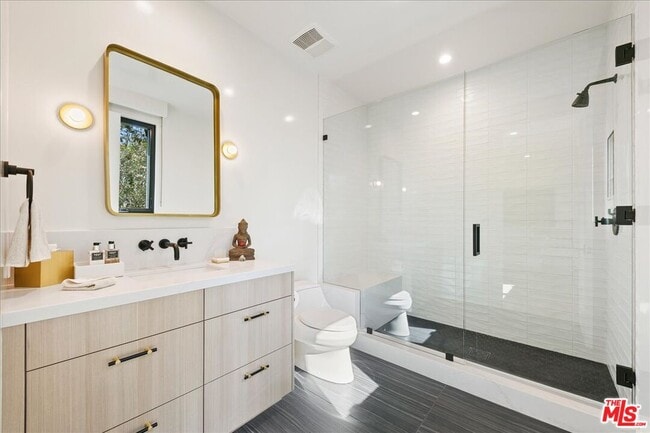 Building Photo - 5757 Hoback Glen Rd