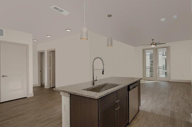 Building Photo - 8900 Six Pines Dr