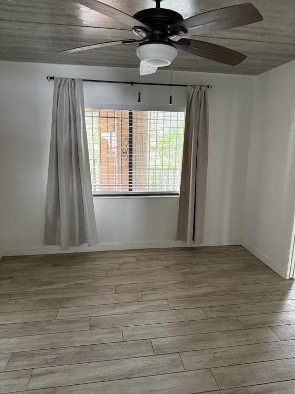 Building Photo - 1540 Riverside Dr