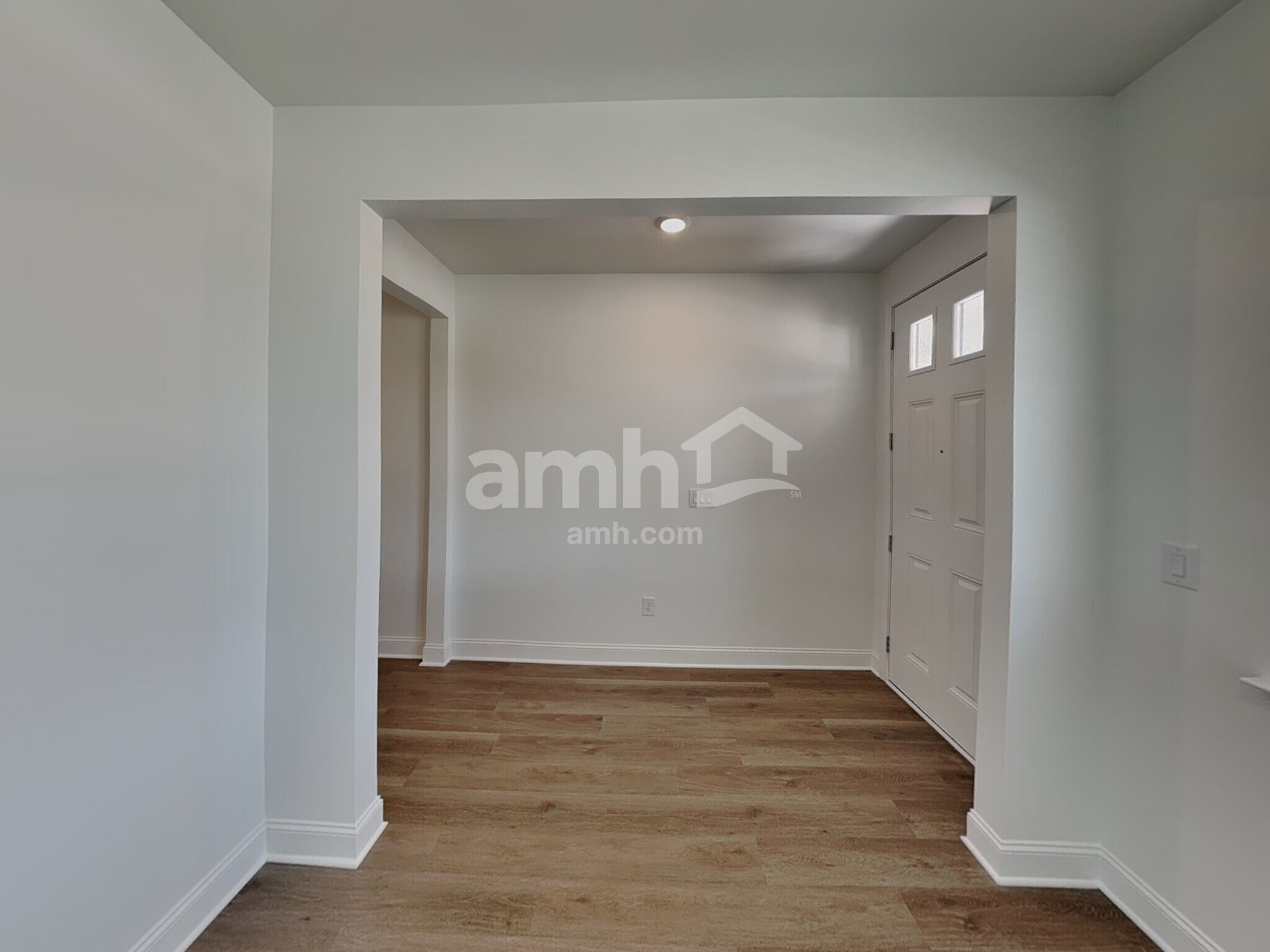 Building Photo - 945 Carnelian Ln
