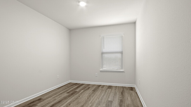 Building Photo - 1761 Jakes Dr