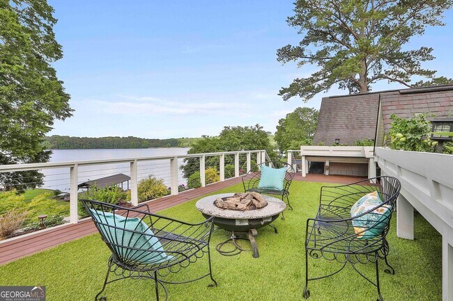 Building Photo - 111 Loblolly Cir