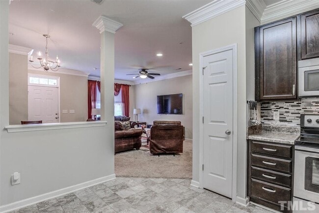 Building Photo - Fantastic 3 Story Townhome in East Raleigh...