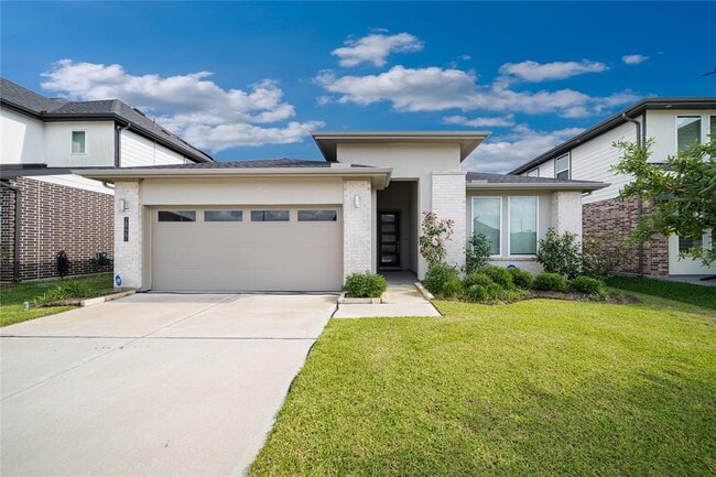 Building Photo - 28447 Halle Ray Dr