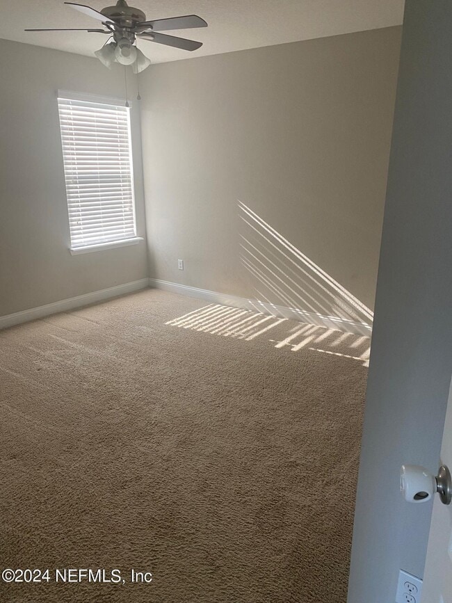Building Photo - 4860 Red Egret Dr