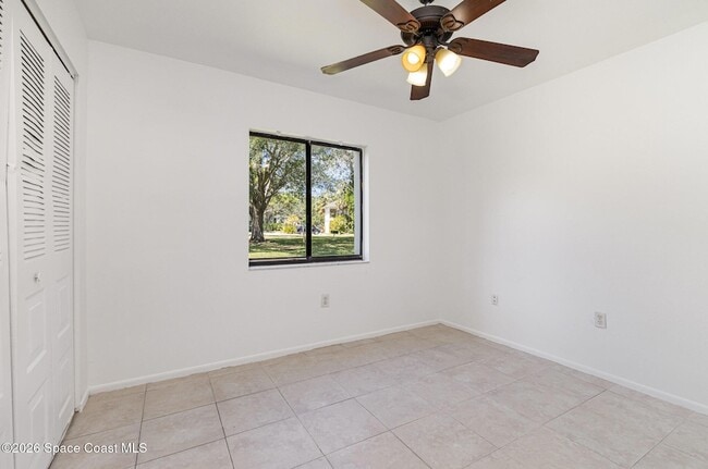 Building Photo - 2249 Flower Tree Cir