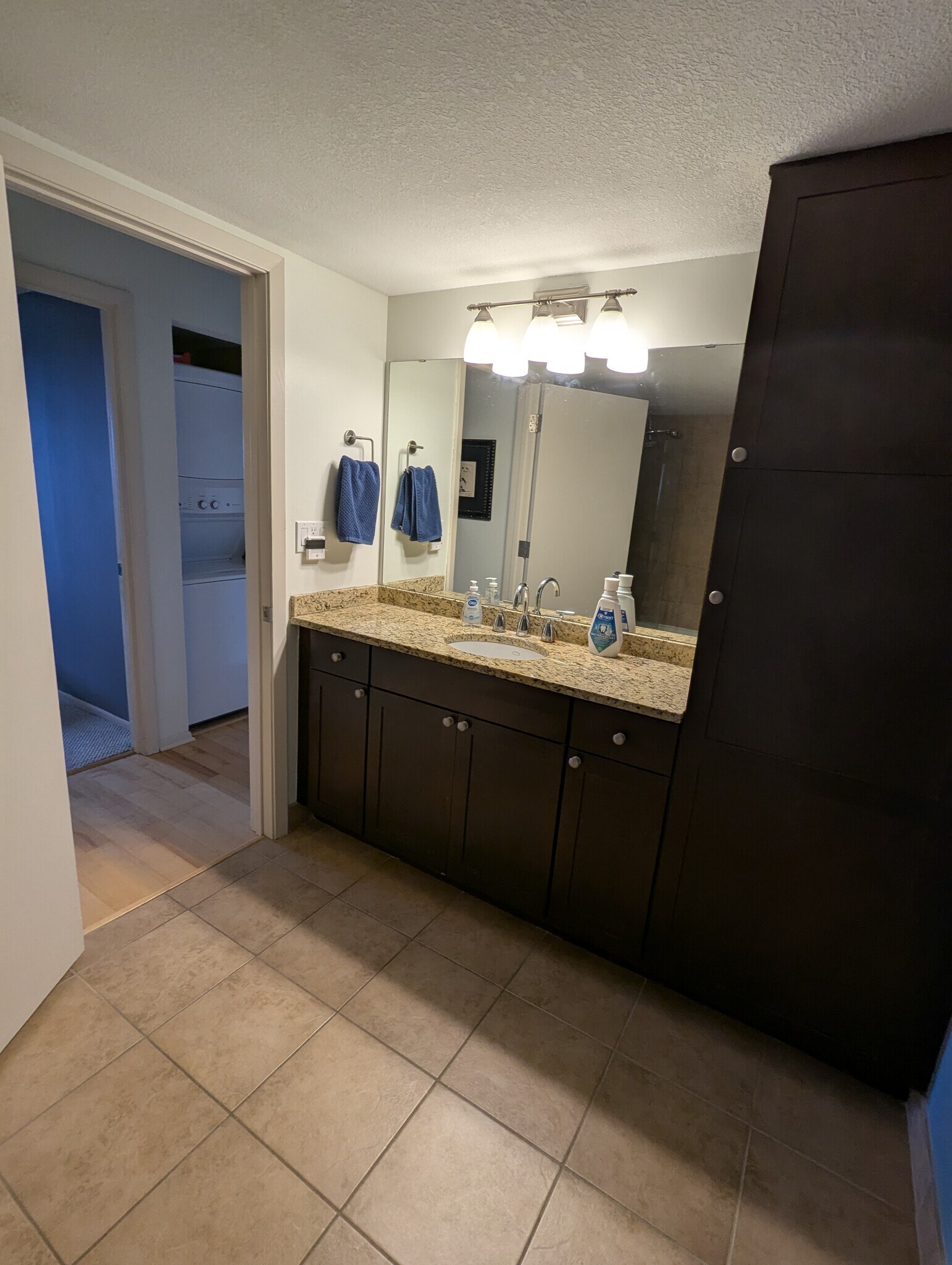 Lot of counter and storage space in bathroom - 110 1st Ave NE