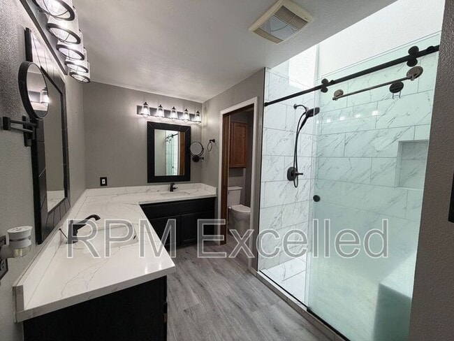 Building Photo - 4925 Mill Pond Dr SE