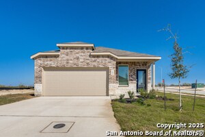 Primary Photo - 104 Paige Pl