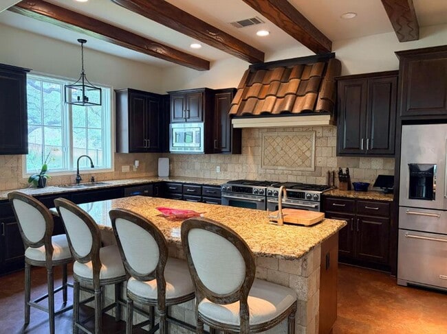 Building Photo - 1603 Las Entradas Dr