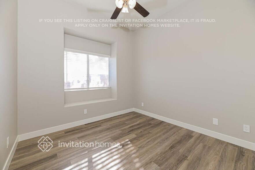 Building Photo - 1731 Mt Tremblant Ave