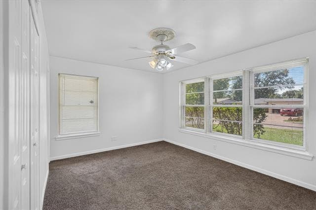 Building Photo - 2539 Highwood Dr