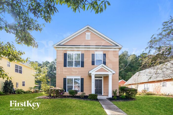 Primary Photo - 216 Pimpernel St