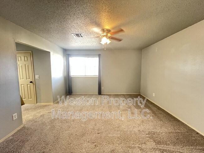 Building Photo - 10408 Blue Spruce Rd