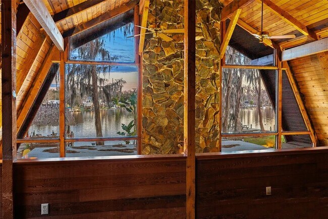 Building Photo - 19220 Lake Allen Rd