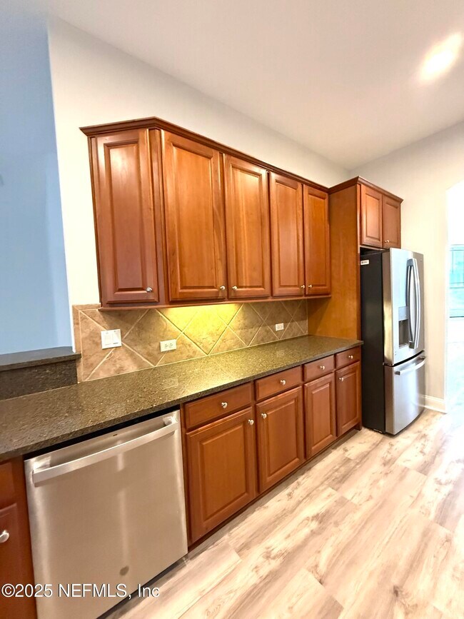 Building Photo - 3589 Sir Rogers Ct