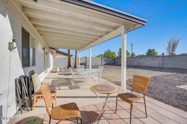 Building Photo - 9819 N 67th Dr