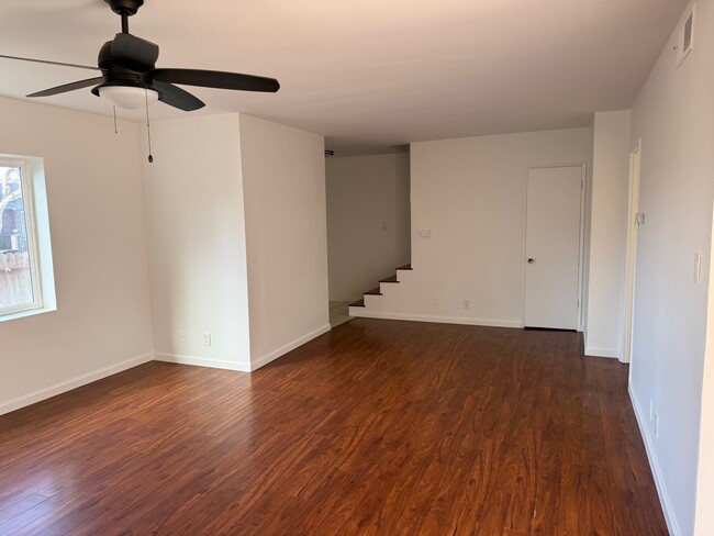 Main living room - 11954 Eucalyptus Ave