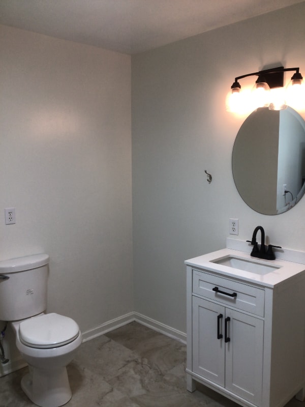 Building Photo - 43855 Bardmore Way
