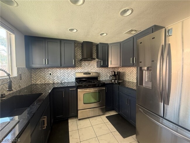 Building Photo - 817 Schooner Dr