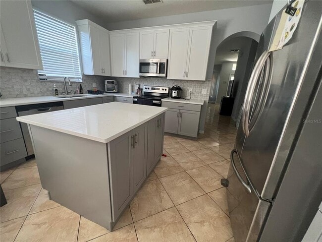 Building Photo - 10073 Savannah Bluff Ln