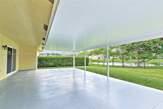 Building Photo - 3562 Southern Orchard Rd W