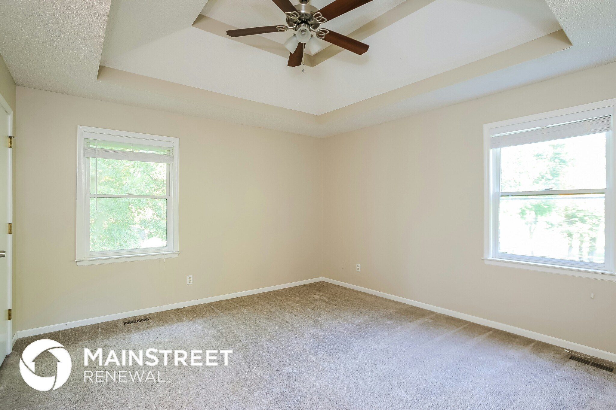 Building Photo - 2412 Little Blue Ct