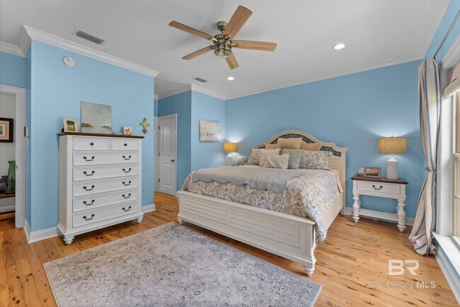 Building Photo - 25911 Tealwood Dr