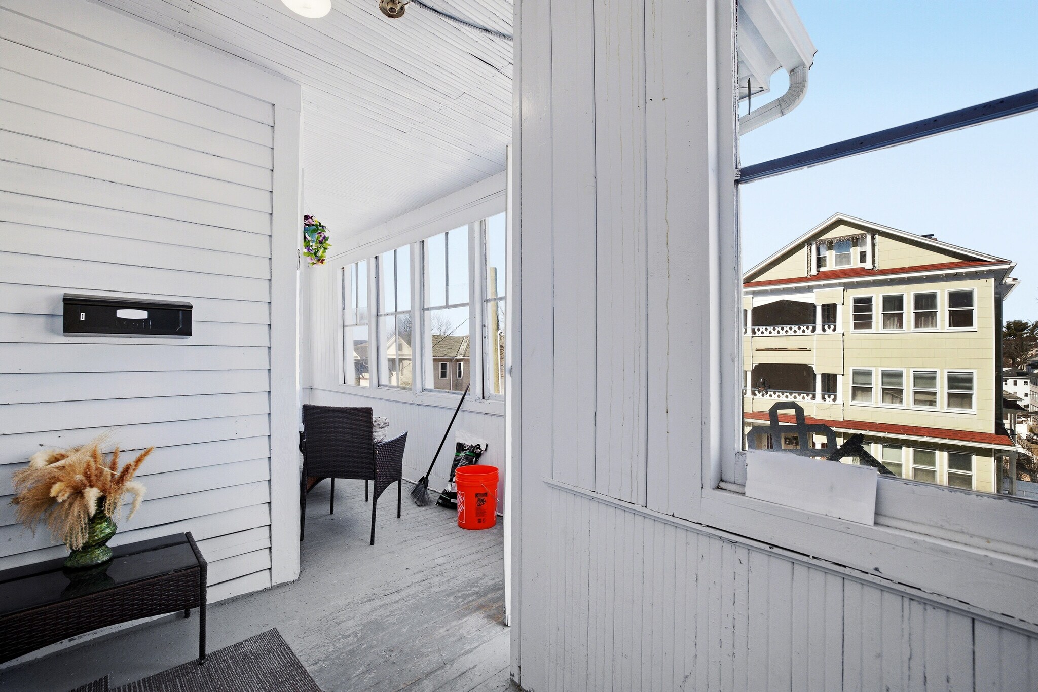 Building Photo - 12 Hillside St