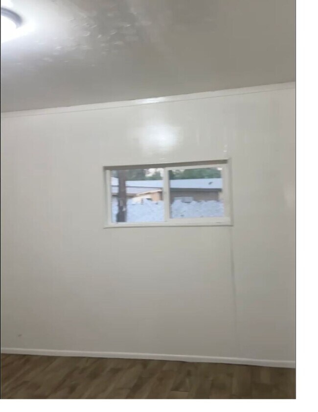 Building Photo - 65th Dr