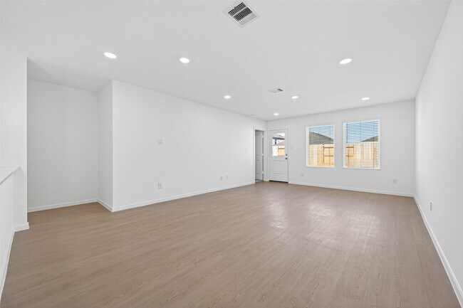 Building Photo - 26738 Cascade Sunrise St