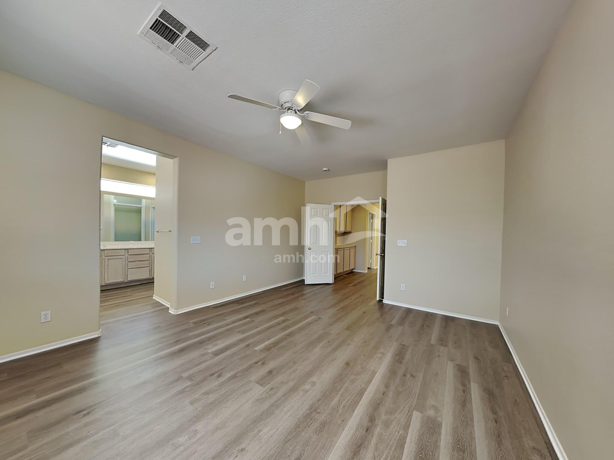 Building Photo - 2803 Water Sport Ave